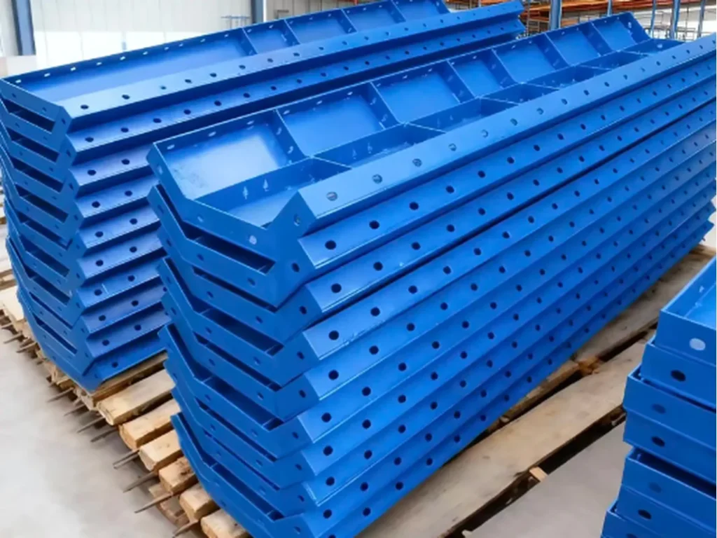 Chamfer steel formwork
